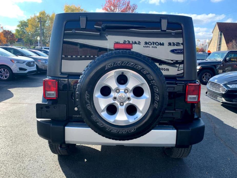 used 2015 Jeep Wrangler Unlimited car, priced at $20,900