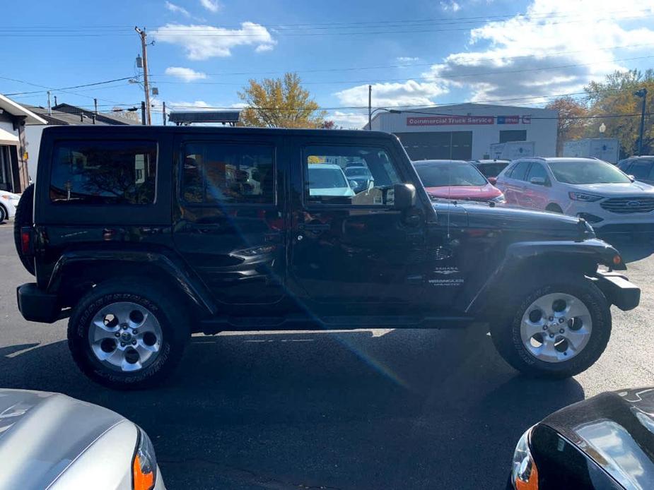 used 2015 Jeep Wrangler Unlimited car, priced at $20,900