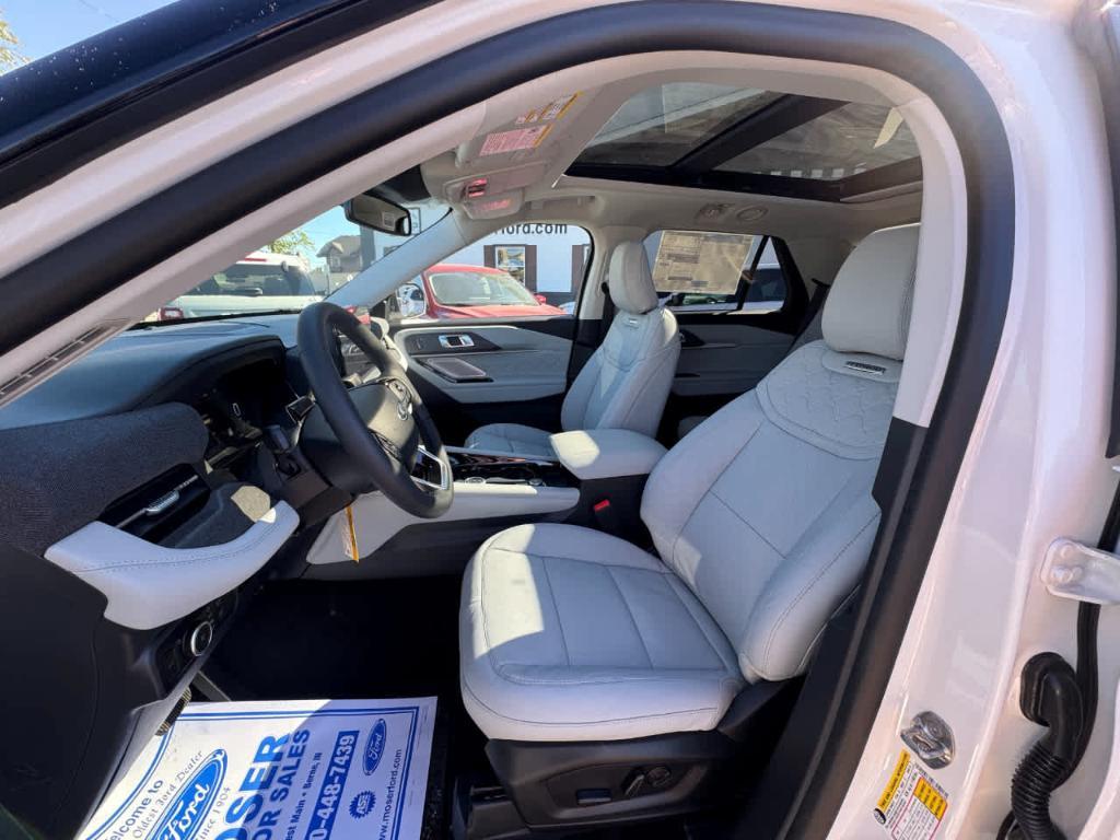 new 2025 Ford Explorer car, priced at $60,795