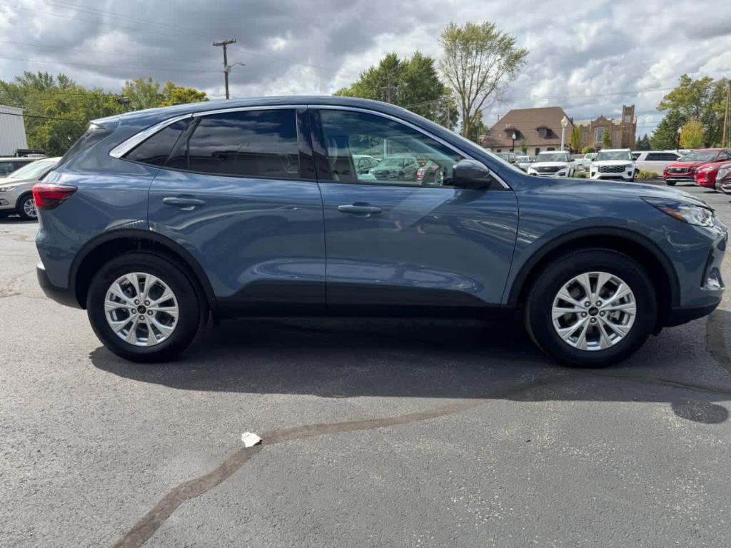 used 2023 Ford Escape car, priced at $23,900