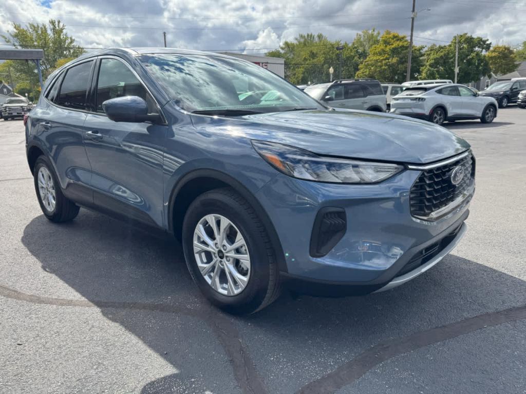 used 2023 Ford Escape car, priced at $23,900
