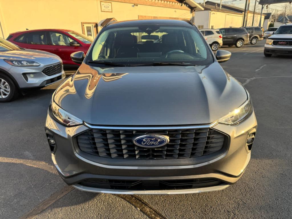 new 2025 Ford Escape car, priced at $36,525