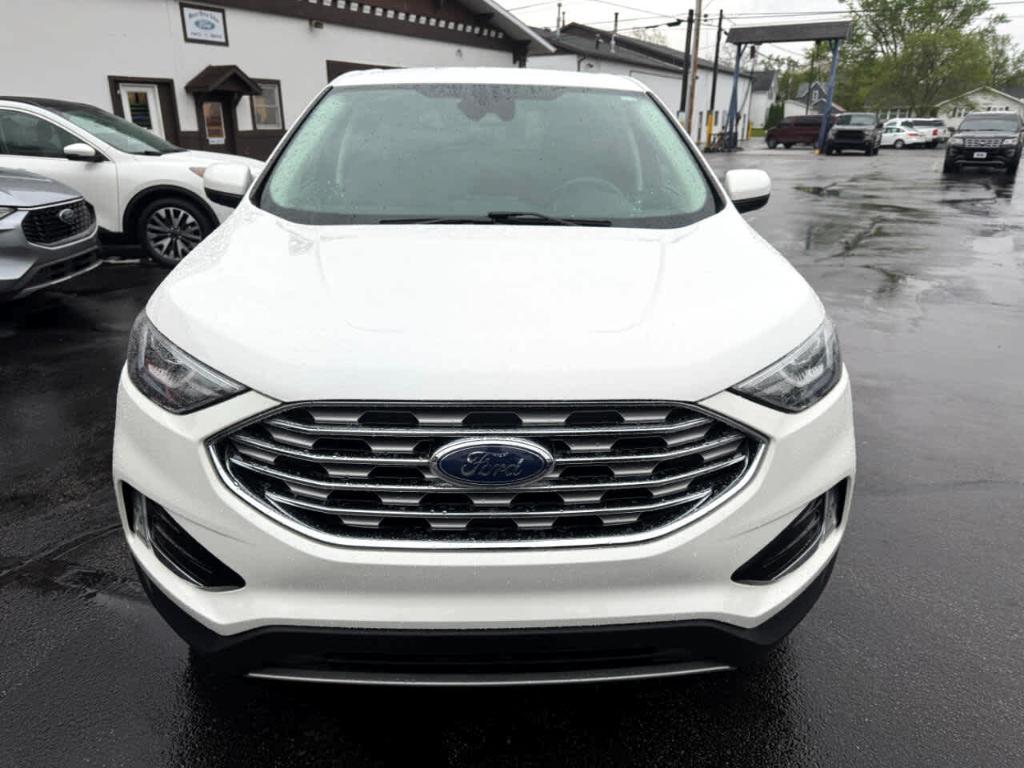 used 2022 Ford Edge car, priced at $27,500
