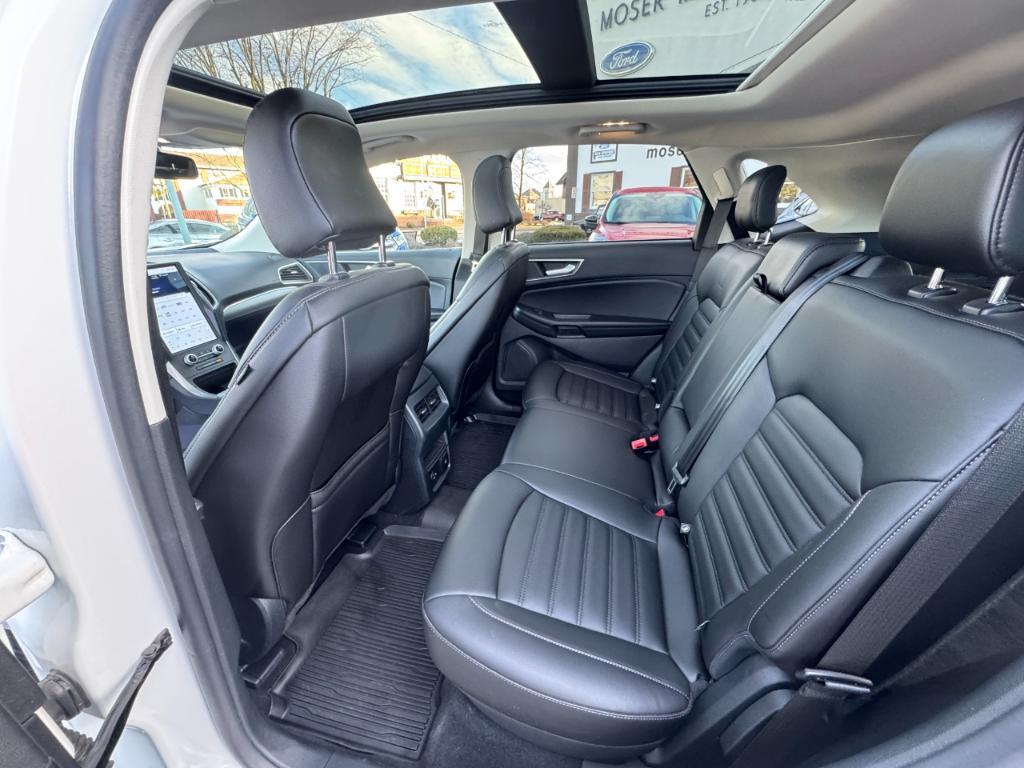 used 2022 Ford Edge car, priced at $26,500