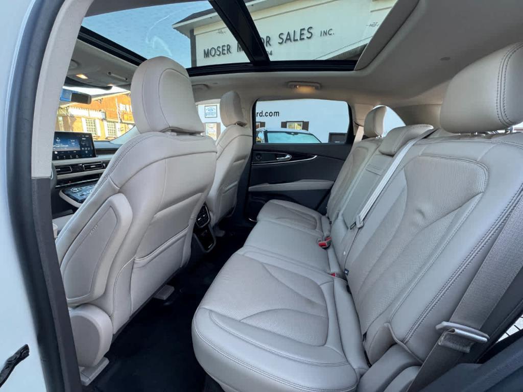 used 2022 Lincoln Nautilus car, priced at $35,500