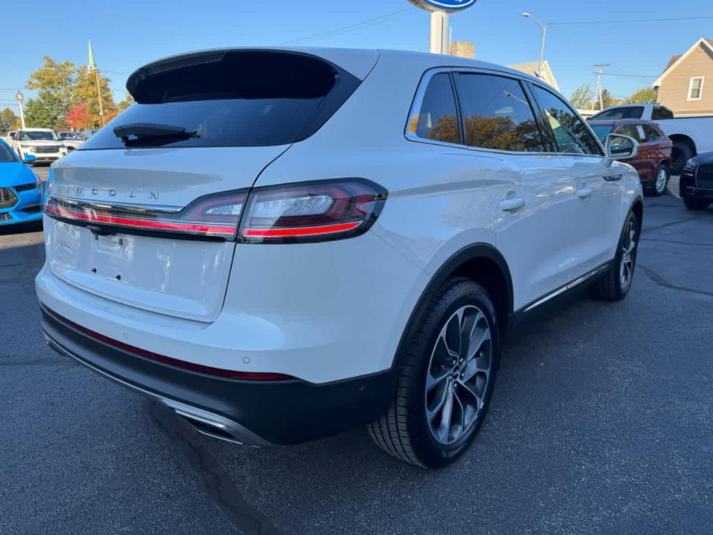 used 2022 Lincoln Nautilus car, priced at $35,500