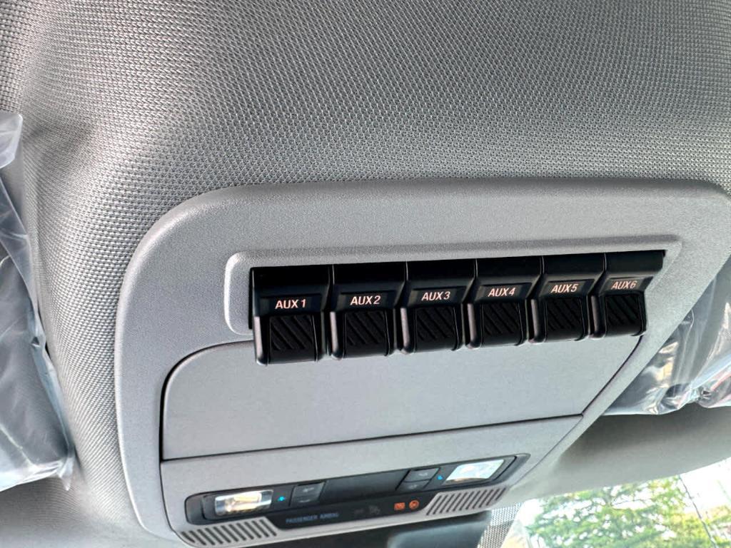 new 2025 Ford F-250 car, priced at $55,825