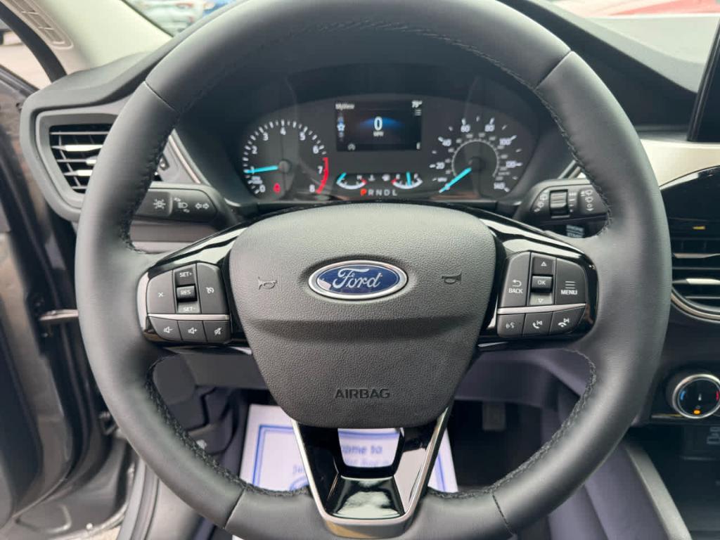 used 2022 Ford Escape car, priced at $25,500