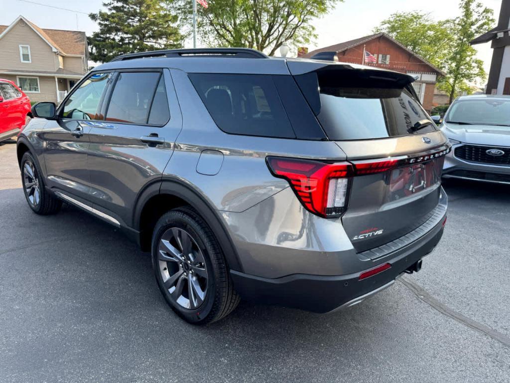 new 2025 Ford Explorer car, priced at $44,691
