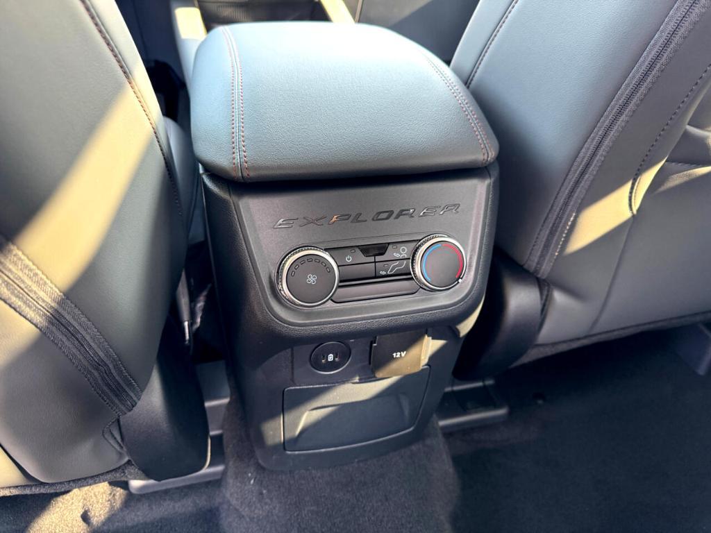new 2025 Ford Explorer car, priced at $44,691
