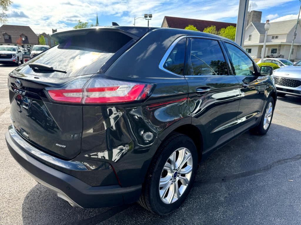 used 2022 Ford Edge car, priced at $29,900