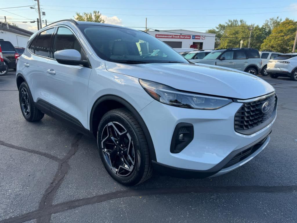 new 2026 Ford Escape car, priced at $39,570