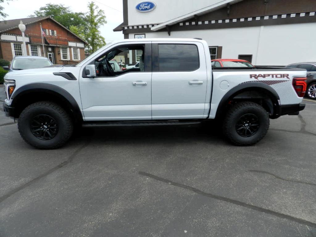 new 2025 Ford F-150 car