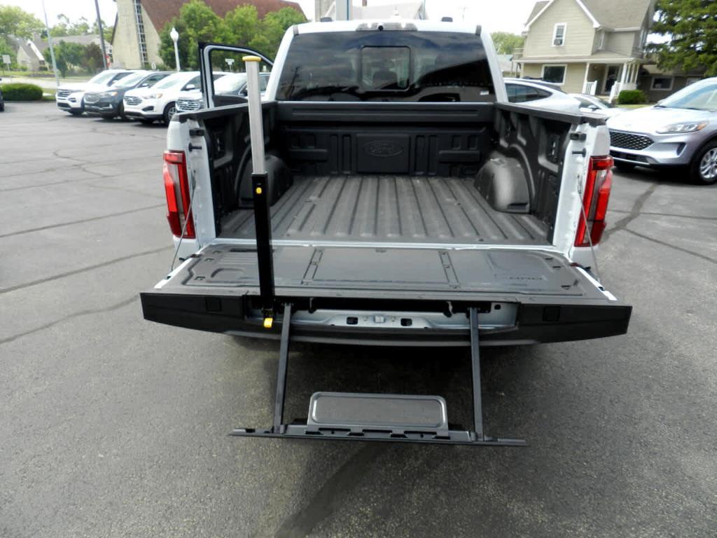new 2025 Ford F-150 car