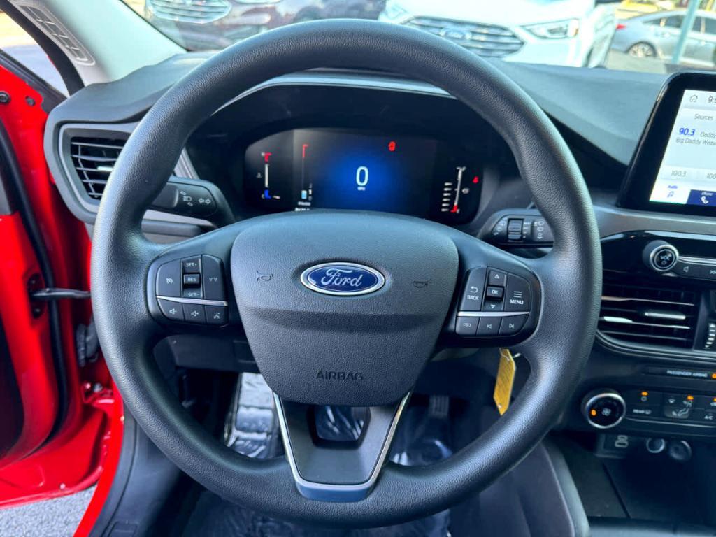 used 2024 Ford Escape car, priced at $25,900