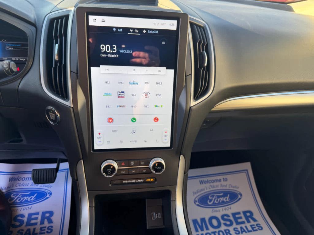 used 2022 Ford Edge car, priced at $26,900