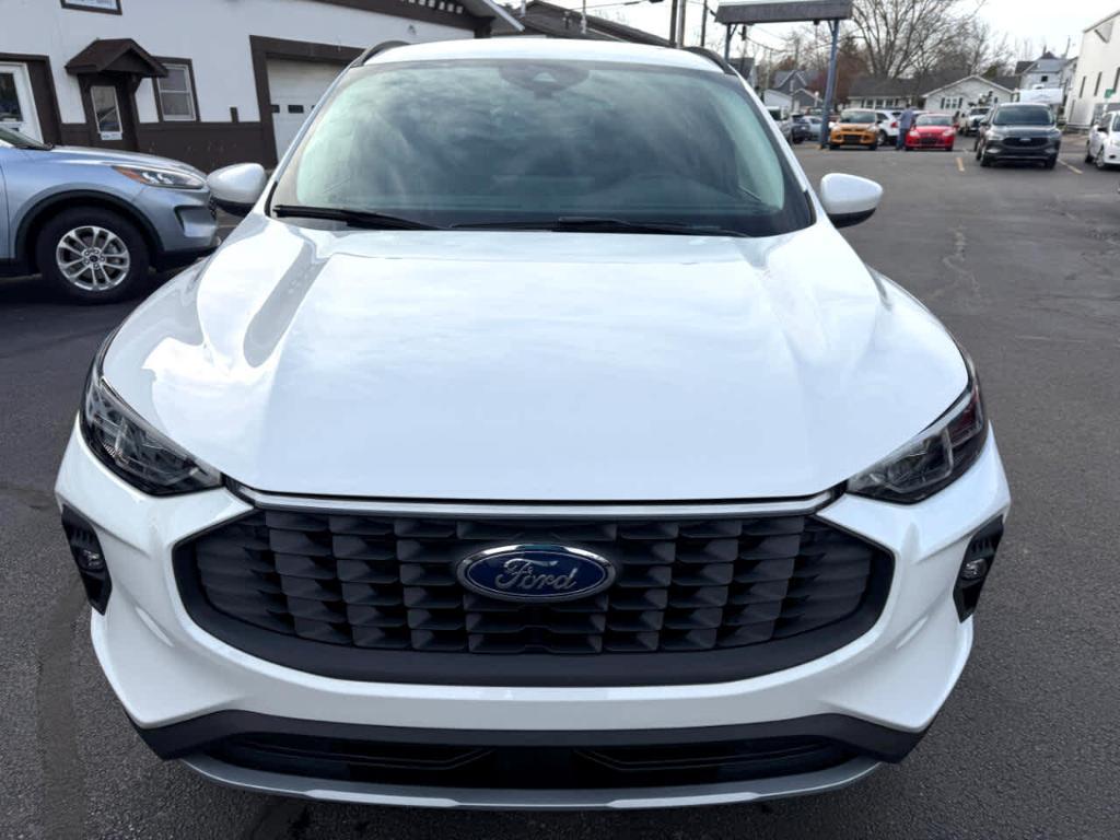new 2025 Ford Escape car, priced at $34,148