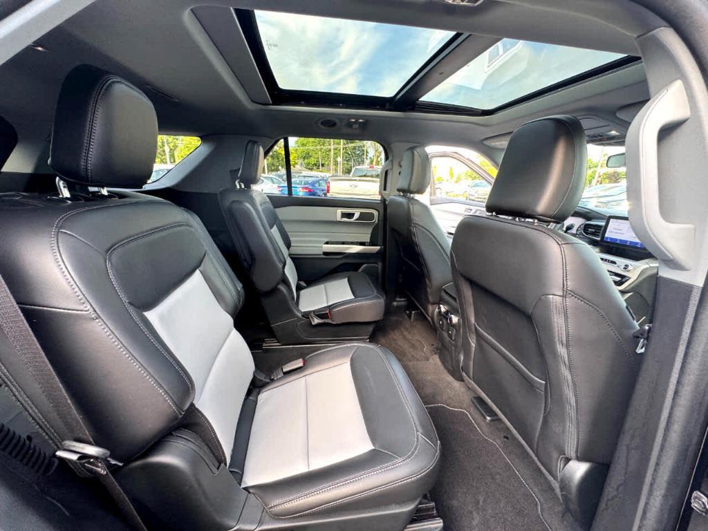 used 2023 Ford Explorer car, priced at $35,900