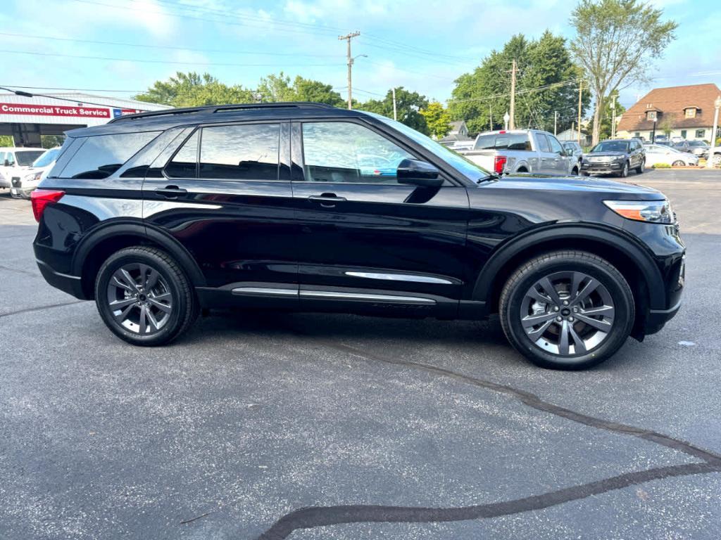 used 2023 Ford Explorer car, priced at $35,900