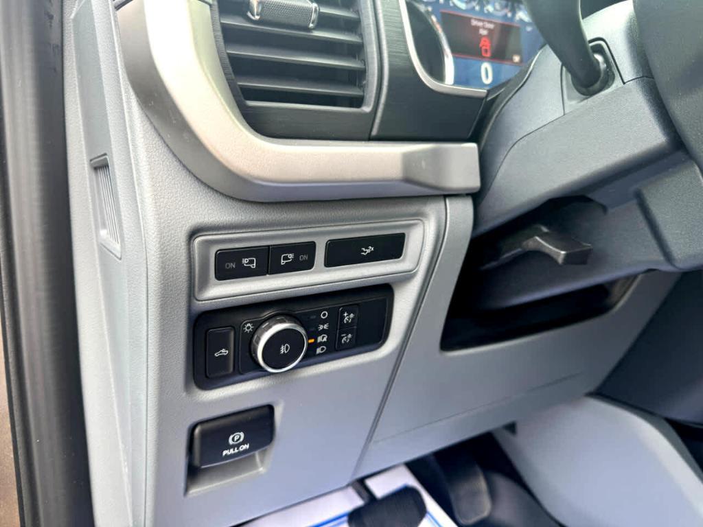 used 2022 Ford F-150 car, priced at $39,900