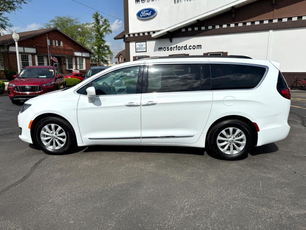 used 2017 Chrysler Pacifica car, priced at $16,900