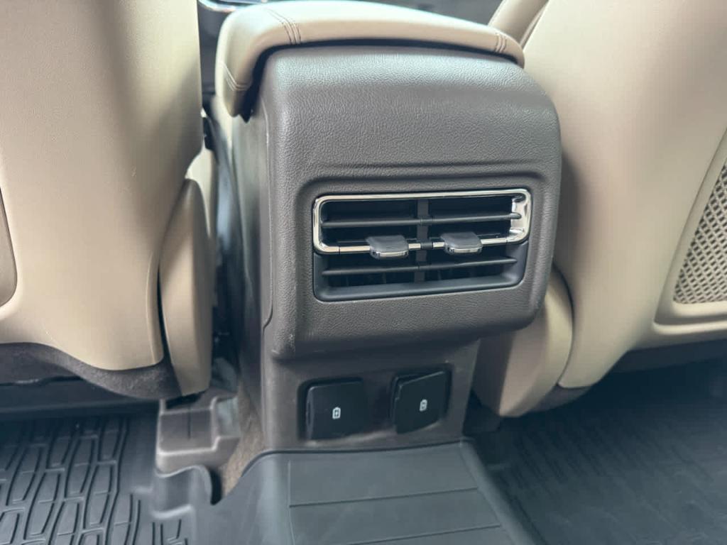 used 2023 Lincoln Corsair car, priced at $35,900