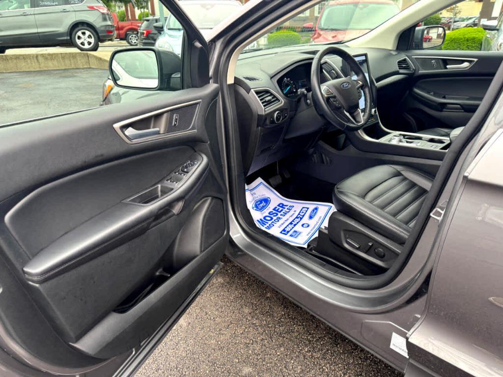 used 2023 Ford Edge car, priced at $29,900
