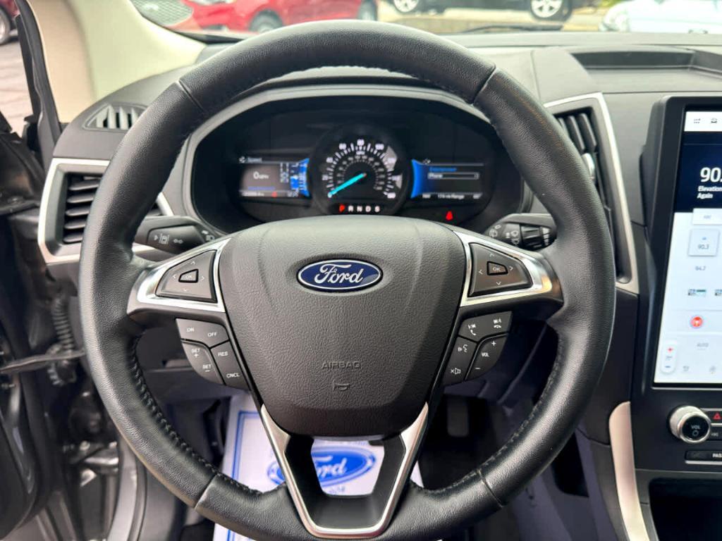 used 2023 Ford Edge car, priced at $29,900