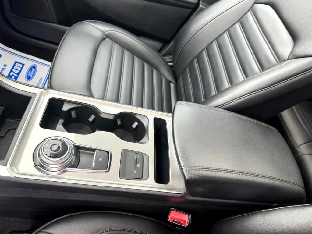 used 2023 Ford Edge car, priced at $29,900
