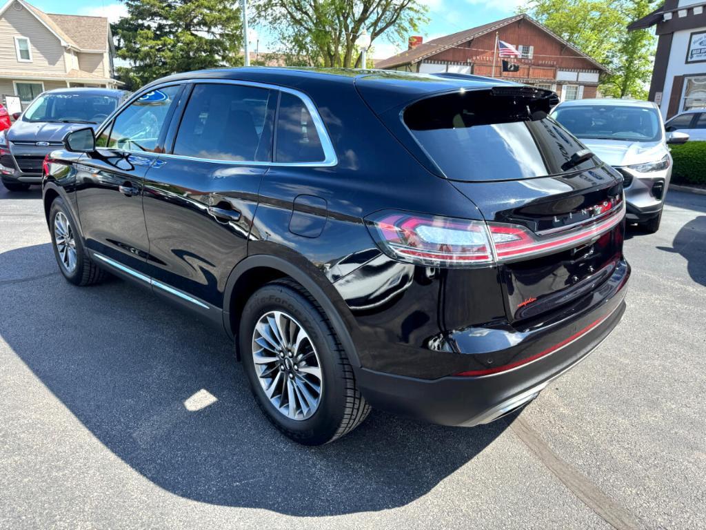 used 2022 Lincoln Nautilus car, priced at $29,900