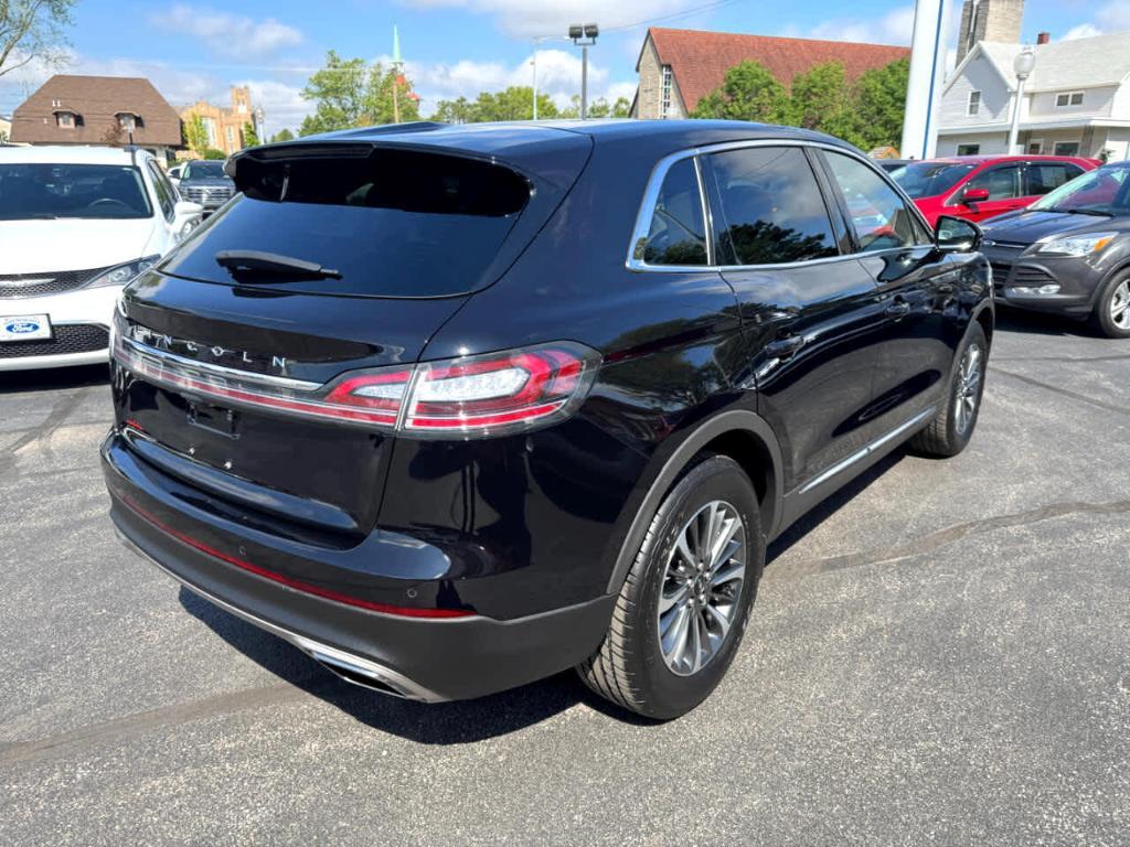 used 2022 Lincoln Nautilus car, priced at $29,900