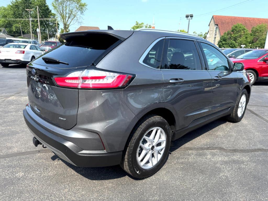 used 2024 Ford Edge car, priced at $35,900