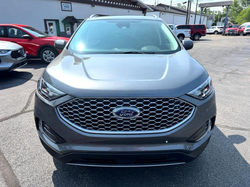 used 2024 Ford Edge car, priced at $35,900