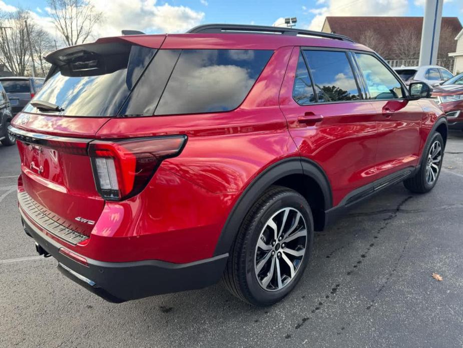 new 2025 Ford Explorer car, priced at $46,905