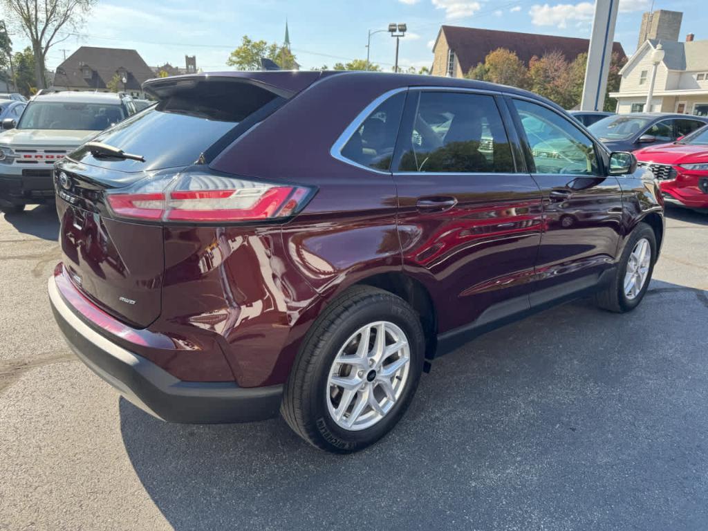 used 2024 Ford Edge car, priced at $27,500