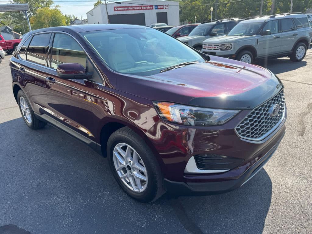 used 2024 Ford Edge car, priced at $27,500