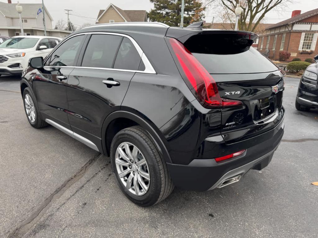 used 2023 Cadillac XT4 car, priced at $30,900