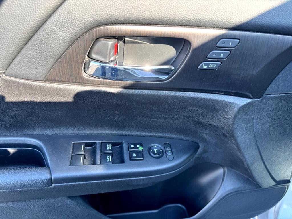 used 2014 Honda Accord Hybrid car, priced at $14,900