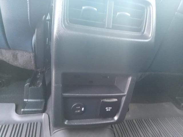used 2022 Ford Edge car, priced at $29,499