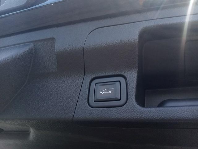 used 2020 GMC Acadia car, priced at $33,125