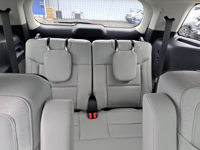 new 2025 Ford Explorer car, priced at $47,172