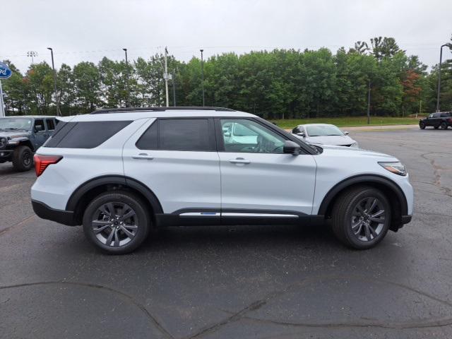 new 2025 Ford Explorer car, priced at $47,172