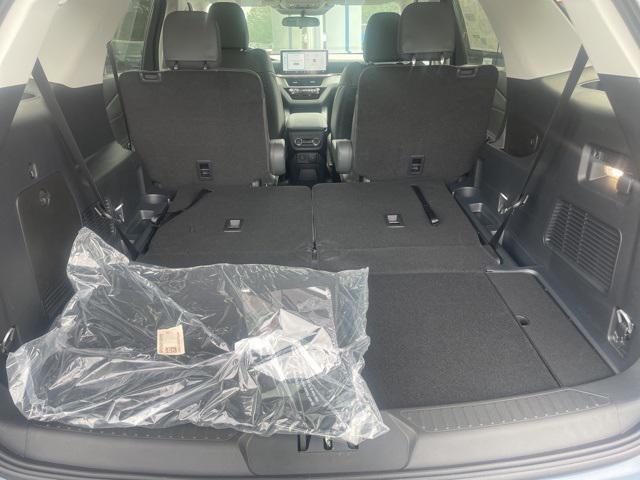 new 2025 Ford Explorer car, priced at $47,960