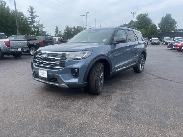 new 2025 Ford Explorer car, priced at $47,960