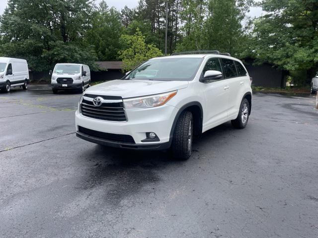 used 2015 Toyota Highlander car, priced at $13,244