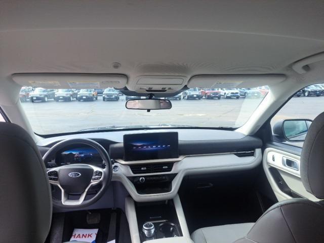 used 2025 Ford Explorer car, priced at $38,498