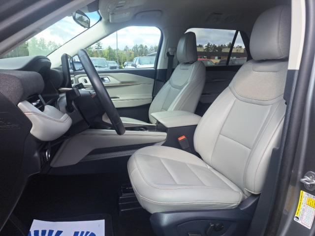 used 2025 Ford Explorer car, priced at $38,498