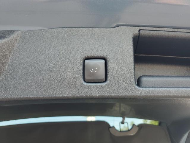 used 2024 Ford Escape car, priced at $25,549