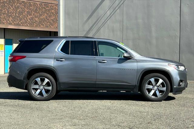 used 2021 Chevrolet Traverse car, priced at $25,695