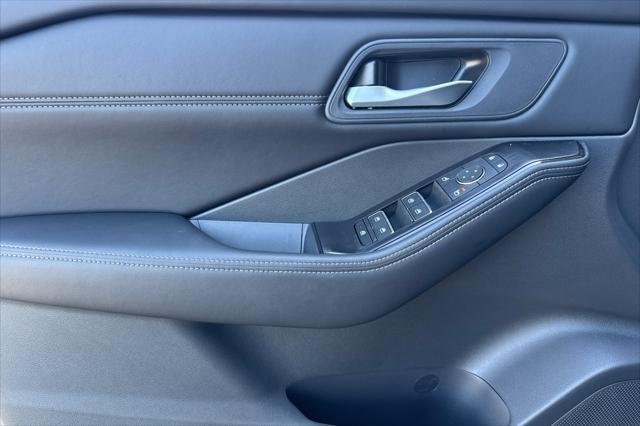 new 2025 Nissan Rogue car, priced at $38,385